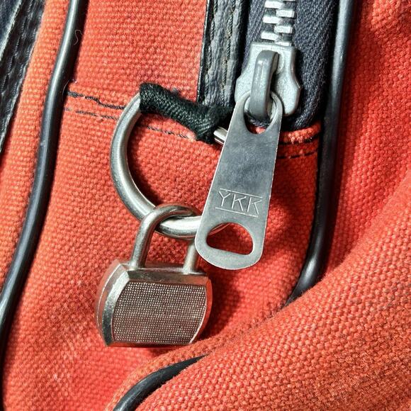 Vintage Soft Carry On Suitcase Bag Red With Black Trim Made In Korea 12 x 19 x 8 - Picture 8 of 14